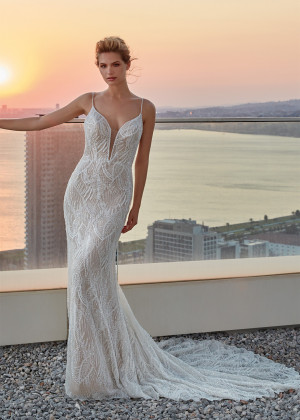 Heavily Beaded Lace Sexy Wedding Dress With Long Train